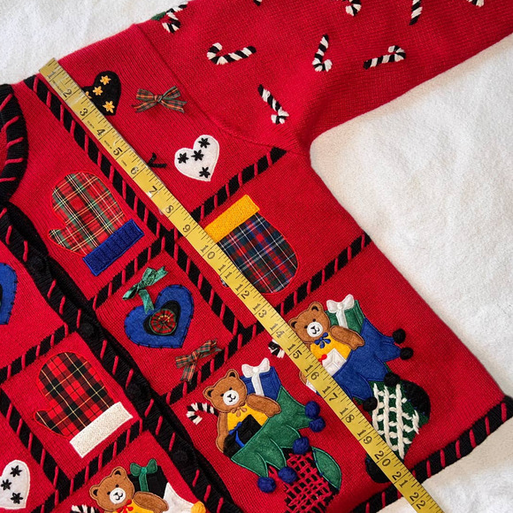 Designers Originals Studio Red Holiday button Front Cardigan - PL - Picture 8 of 12